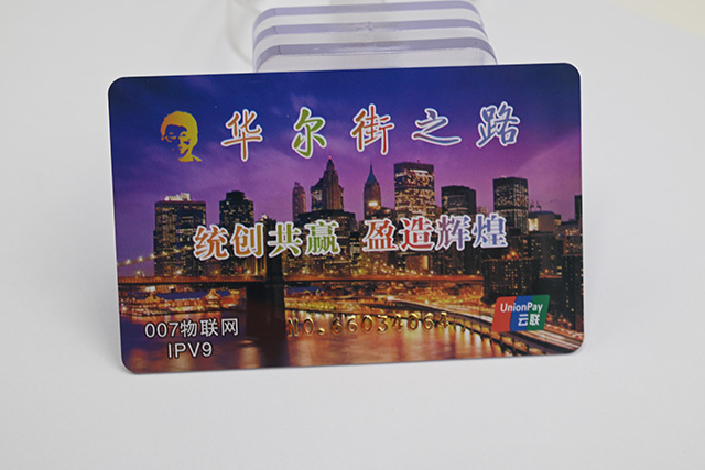 卡立方講解：制作硅膠手腕帶卡的相關知識