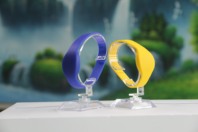 滴膠卡定做:包邊滴膠卡 滴膠卡定做:包邊滴膠卡